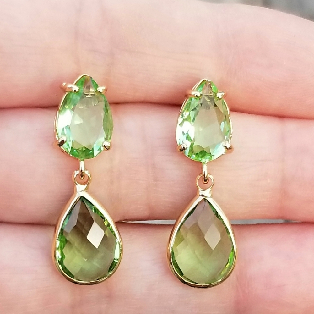 14k Gold Peridot Dangle Earrings, Peridot Stud Earrings, Peridot Jewelry